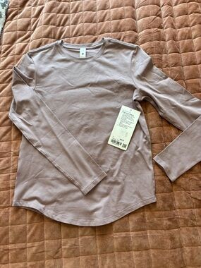 lululemon athletica Long Sleeve Crew Tee in Dusty Mauve